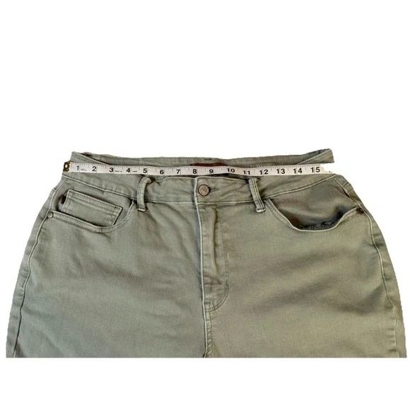 Judy Blue Garment Dyed Wide Leg Cropped Jeans Olive Green Size 0/24 - Picture 6 of 11